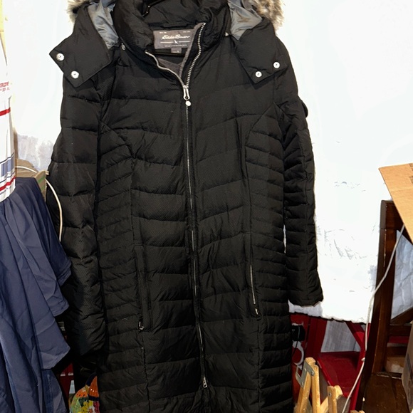 Eddie Bauer Jackets & Blazers - Eddie Bauer Women's Black Quilted Puffer Coat